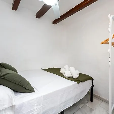 Apartment Hauzify I Domus *