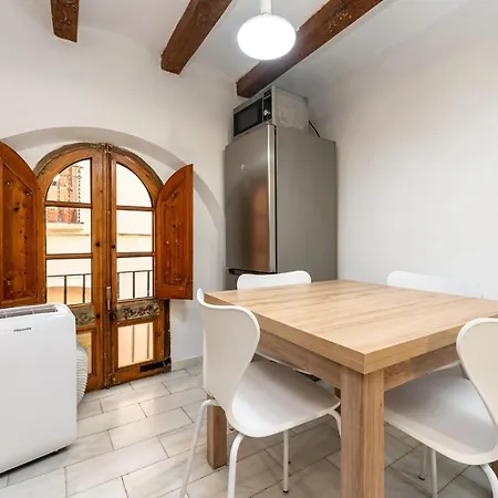 Hauzify I Domus Apartment Tarragona